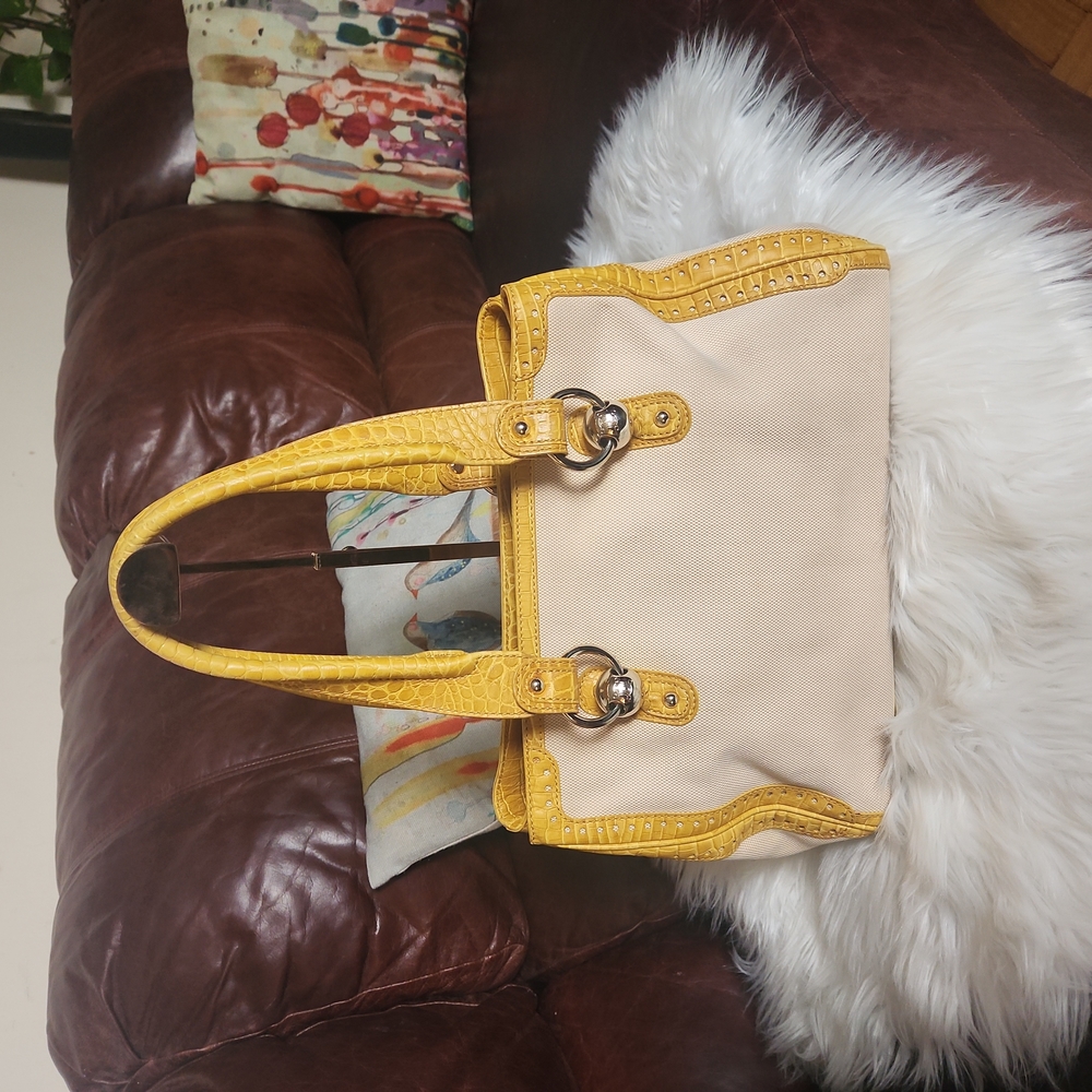 CELINE CROCODILE